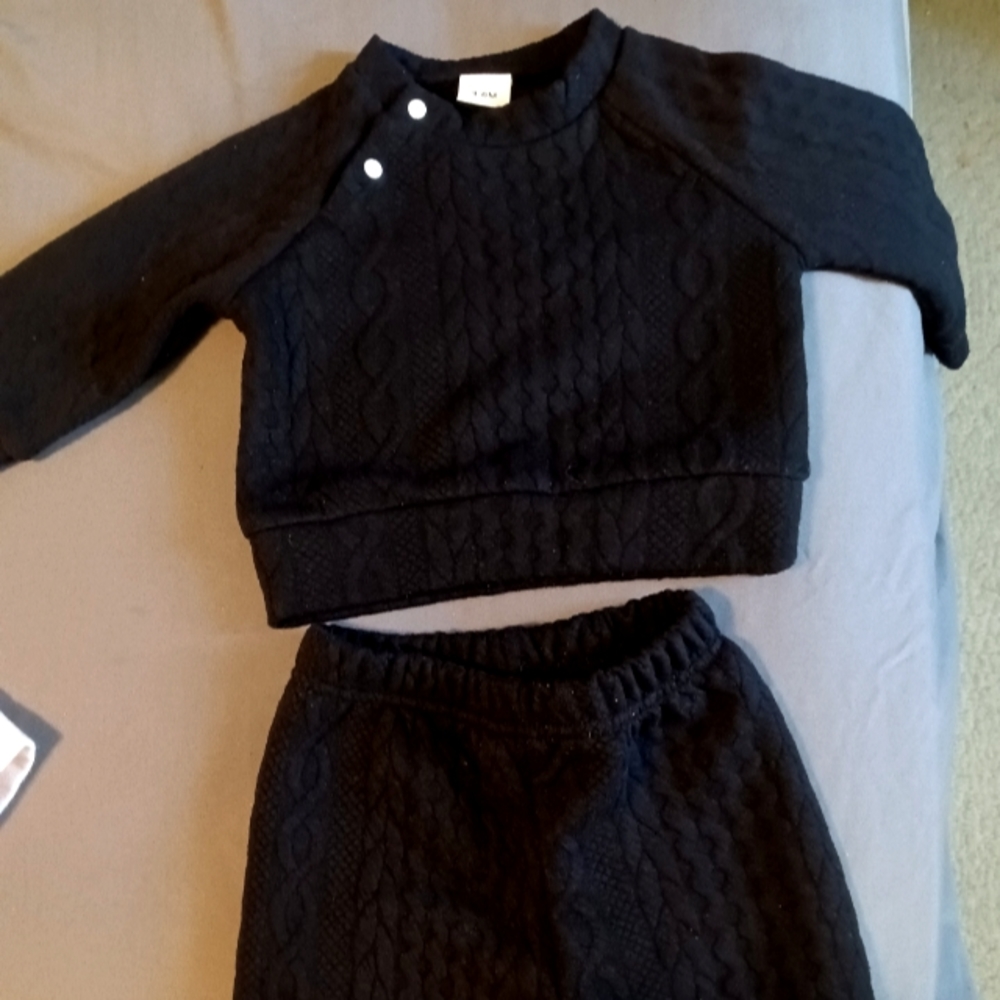 Baby unisex 2 piece sweater outfit